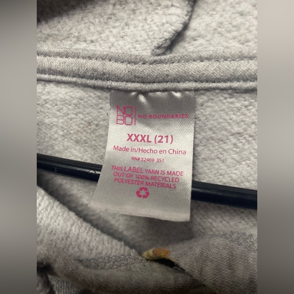 No Boundaries Sunflower Hoodie - Picture 2 of 3